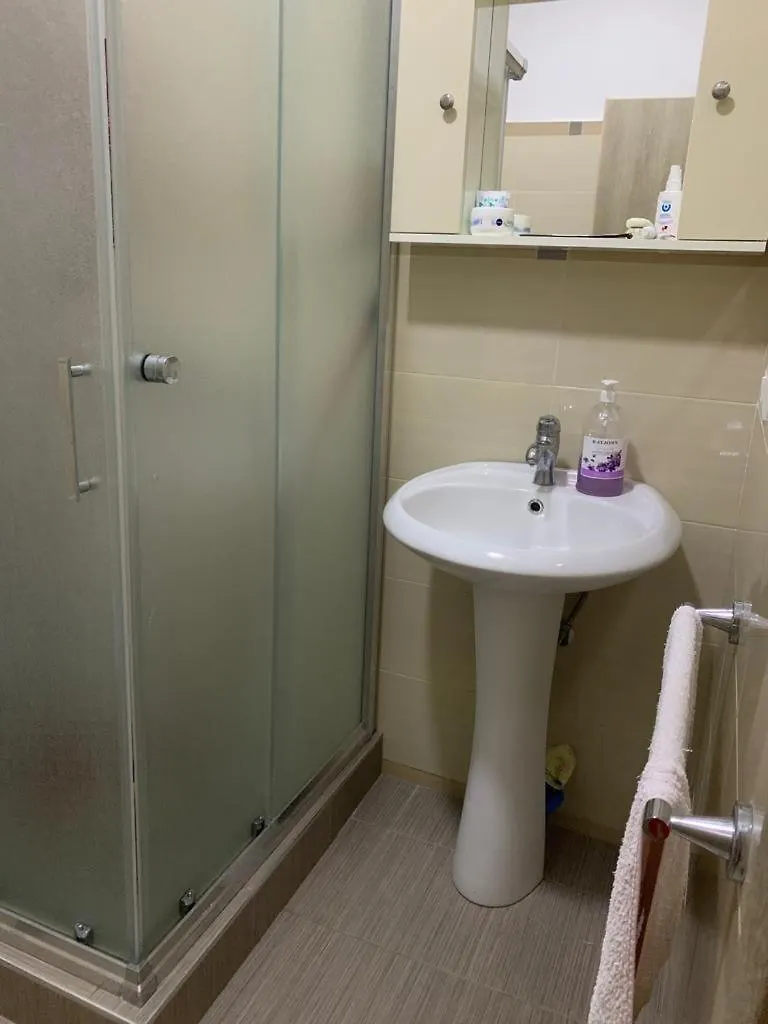 Sea View Apartment Saranda 0*,  Arnavutluk